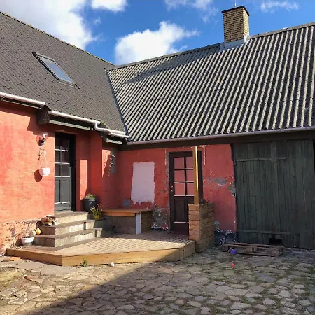 Appartement Cosy Near Dueodde Povlskirke